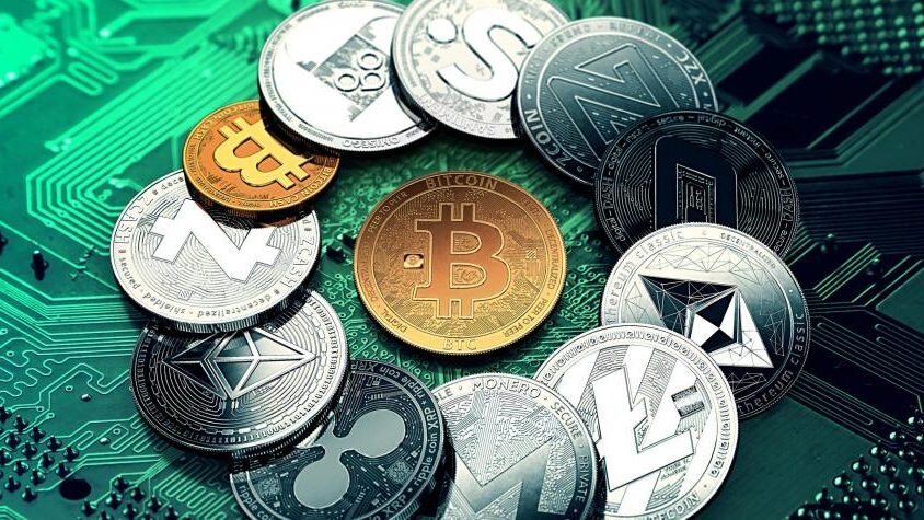 ¿Qué son las criptomonedas y en qué se diferencian de las monedas tradicionales?