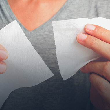 Solución definitiva al atasco en plastificadora Involty: Guía práctica y eficaz 30 Utilice Herramientas Adecuadas para Retirar el Papel